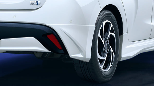 ヤリスクロ　リアスパッツ トヨタモデリスタ / MODELLISTA リヤスパッツ のパーツレビュー