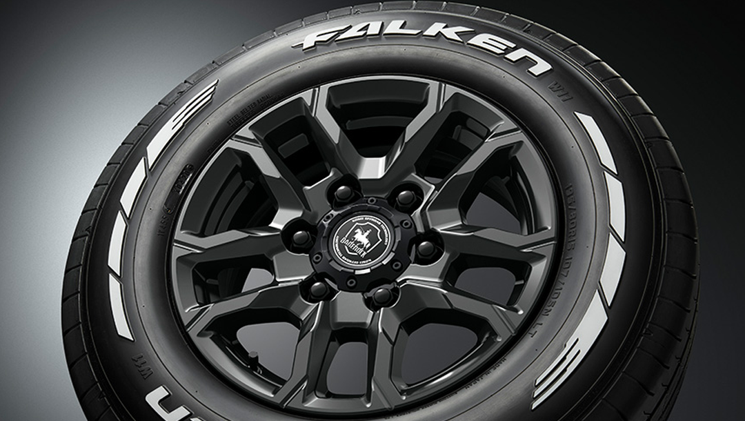 バリ山 ハイエース200系 15インチアルミ+DUNLOP タイヤ4本 バリ山 ハイエース200系 15インチアルミ+DUNLOP タイヤ4本